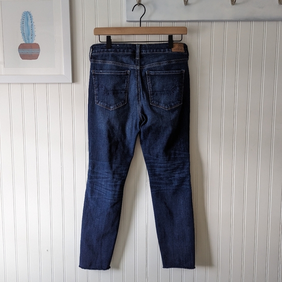 American Eagle Hi-rise Jegging 10 Short Distressed Blue Frayed Stretch Jegging - Picture 2 of 11